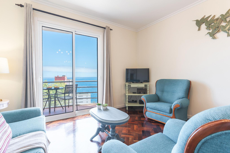 2, Forum Delights Apartment by Atlantic Holiday, Funchal