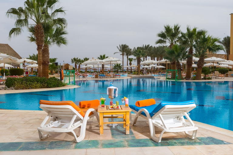 Sport & Beauty 2, Strand Beach Resort - Taba Heights, Nuweiba'