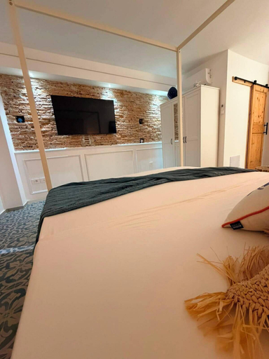 Room 4, Le Tartarughe - Rooms and Apartments -, Messina