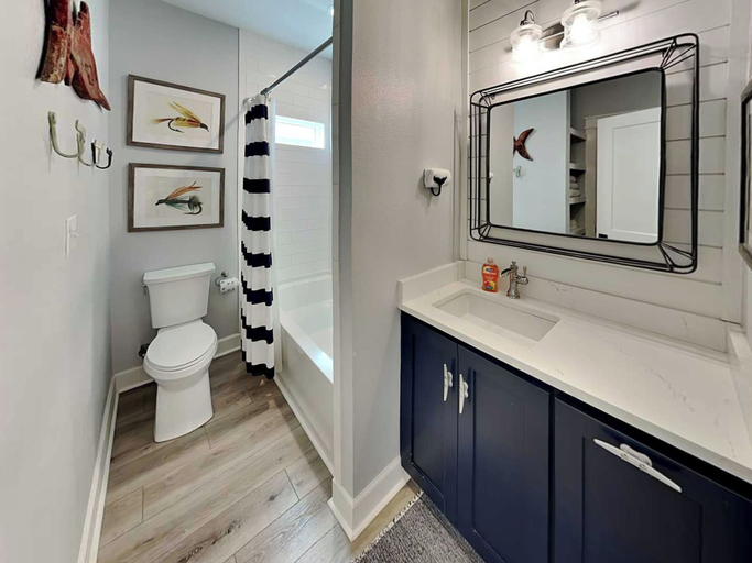 Bathroom 3, Copano Coastal Gem by Miss Kitty’s, Aransas