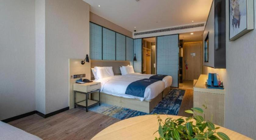 Bedroom 2, Echarm Hotel Hefei West Qilitang Metro Station, Hefei