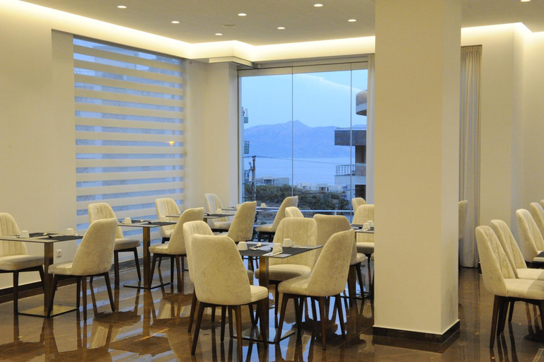 Food & Drinks 4, Hotel Imperio, Sarandës