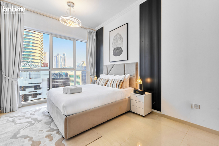 Room 3, bnbme - Dunya Tower - 1BR, Dubai