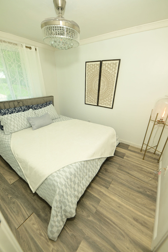 Room 3, Wynter Luxe, Fayette