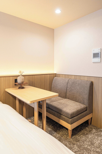 Room 3, Apartment Hotel 11 Hanazono 1, Osaka