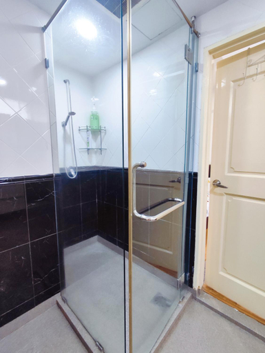 Bathroom 3, Bukit Bintang Houses, Kuala Lumpur