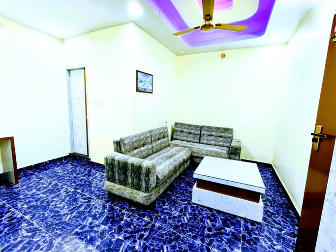 Others 5, Hotel Glacier, Araria