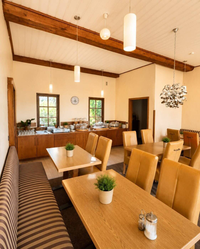Dining 5, Hotel Esingerhof by Alesta, Pinneberg
