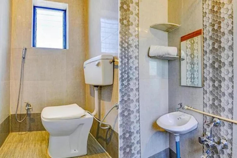 Bathroom 4, Fabhotel Dwarka, Pune
