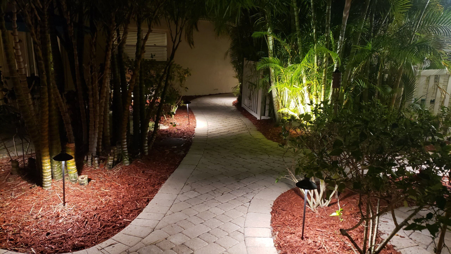 Exterior & Views 2, SeaSpray Resort, Sarasota