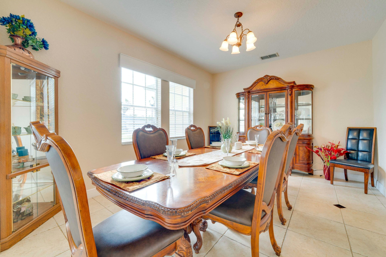 Room 2, King's Way Haven - 7BR Golf-view Home With Pool and Game Room, Polk
