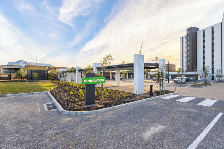 Property grounds 5, Modern Luxury at Park Place by CTHA, City of Cape Town