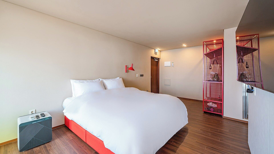 Room 4, APEX HOTEL, Yangyang