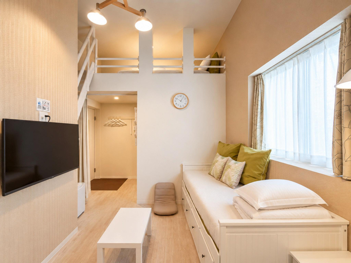 Bedroom 2, Shin Osaka Apartments, Osaka