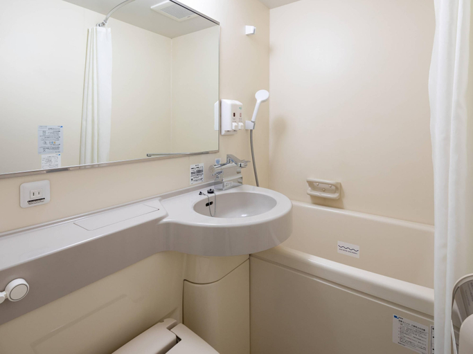 Bathroom 4, Comfort Hotel Kure, Kure