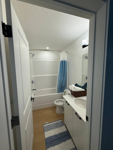 3, Kingsway-Downtown Luxury Retreat, Division No. 11