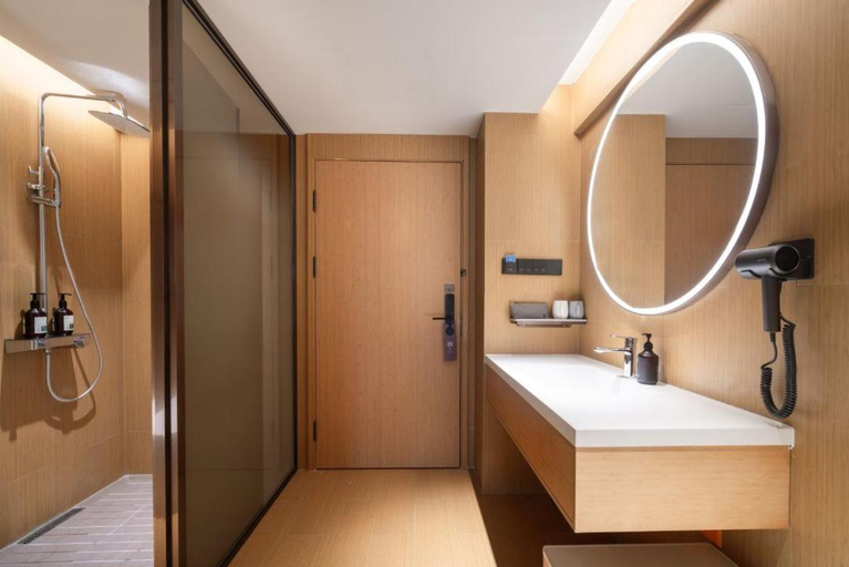 Bathroom 3, JI Hotel Foshan Creative Industry Park Jihua Road, Foshan