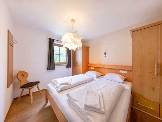 Others 2, Schoneben Alpine Holiday Home, Zell am See