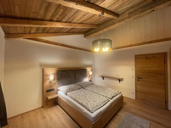 Room 1, Unterduermoos Apartments, Hallein