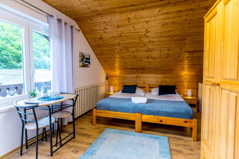 Bedroom 2, Fakanalas Fogado, Pásztó