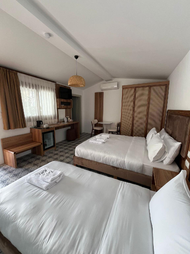 Bedroom 3, kai urla, Urla