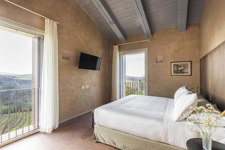 Room 1, Borgo alle Crete, Bologna