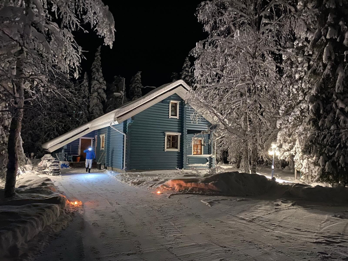 Primary image, Lakeside Cabin for 12 with Private Sauna, Northern Ostrobothnia