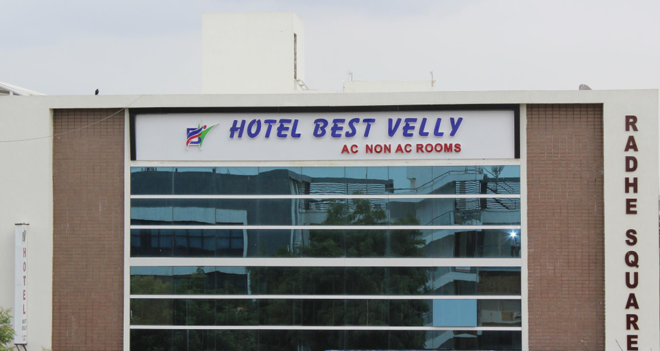 Exterior view, Best Valley, Ahmadabad