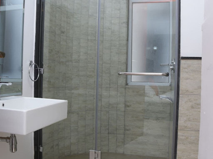 Bathroom, Imagine Luxury View Palace Apartment, Dagoretti North