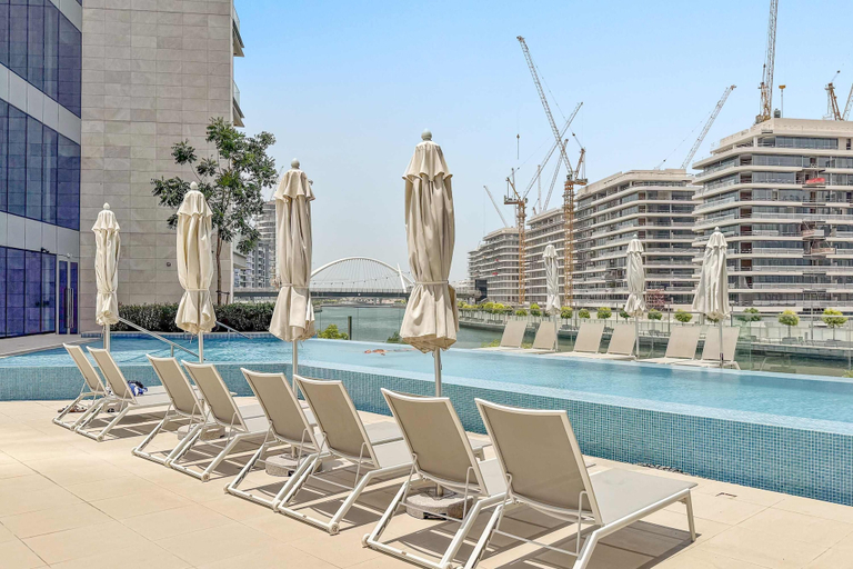 Room 5, Silkhaus Luxe 3BR Apartment by the Canal, Dubai