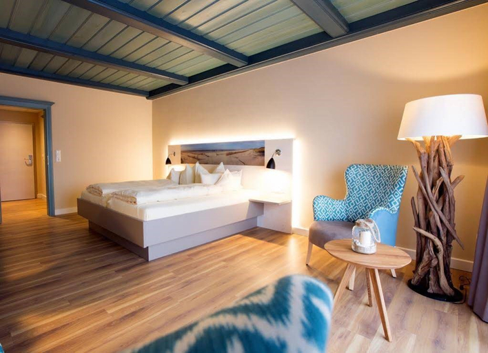 Bedroom 2, Seeblick Genuss und Spa Resort Amrum, Nordfriesland