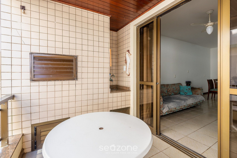Interior, Beautiful Apartment Right on the Sand Ilh0107, Florianopolis