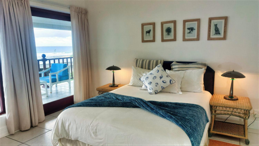 Bedroom 2, The View, Cacadu