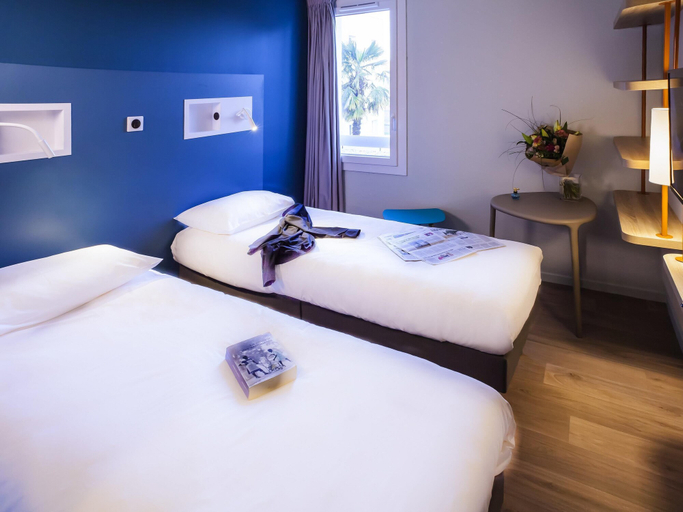 Bedroom 4, ibis budget Bordeaux Lormont, Gironde