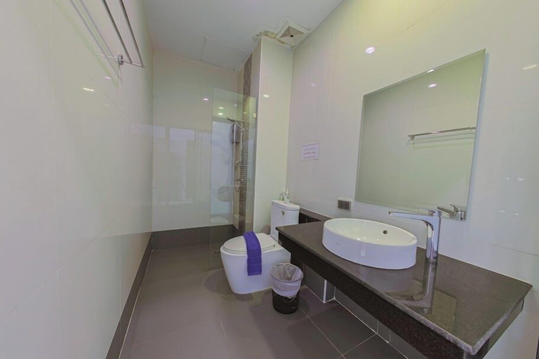 Bathroom 4, The Lucky Beach Ao Nang, Mueang Krabi