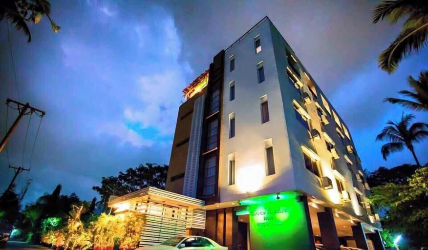 Front of property, Green Paradise Hotel, Yangon