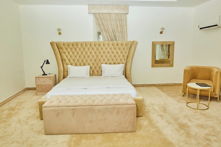 Bedroom 2, BILAD AL-SHAM HOTEL AND SUITES, Fagge
