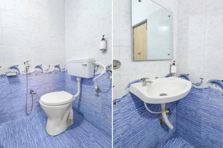 Bathroom 3, Fabhotel Casa Grand Inn, Hyderabad