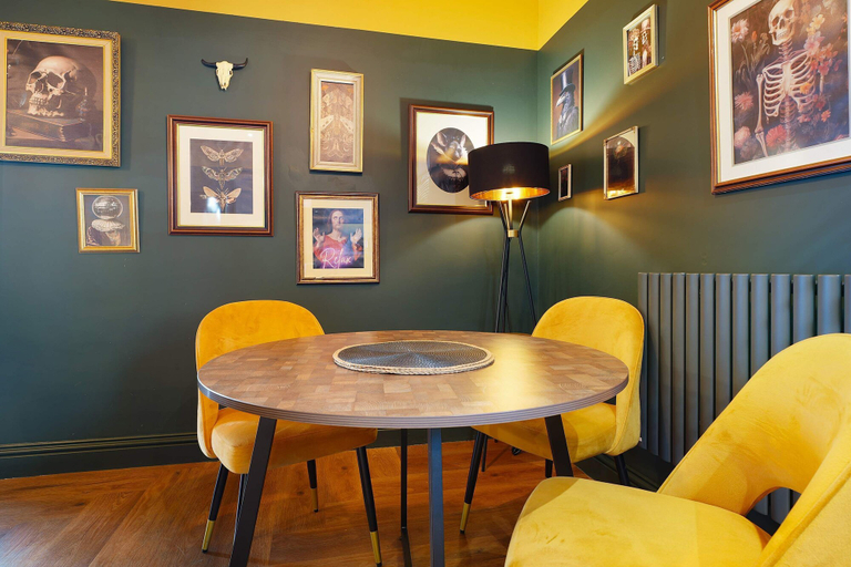 Room 5, Modern 1 Bed Barnard Castle Stay Near Bowes Museum, Durham