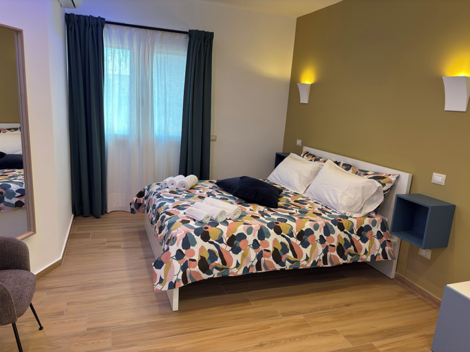 Bedroom 3, Liu Al Viale, Agrigento