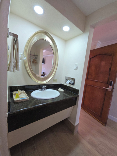 Bathroom 4, Los Cedros Hotel Inn Ciudad Juárez, Juárez