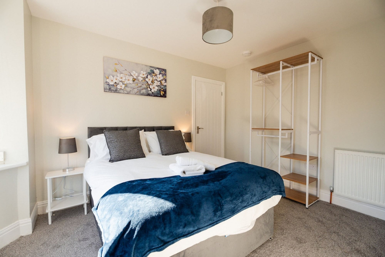 Room 5, Westbourne House Horizon Stays, Redcar and Cleveland