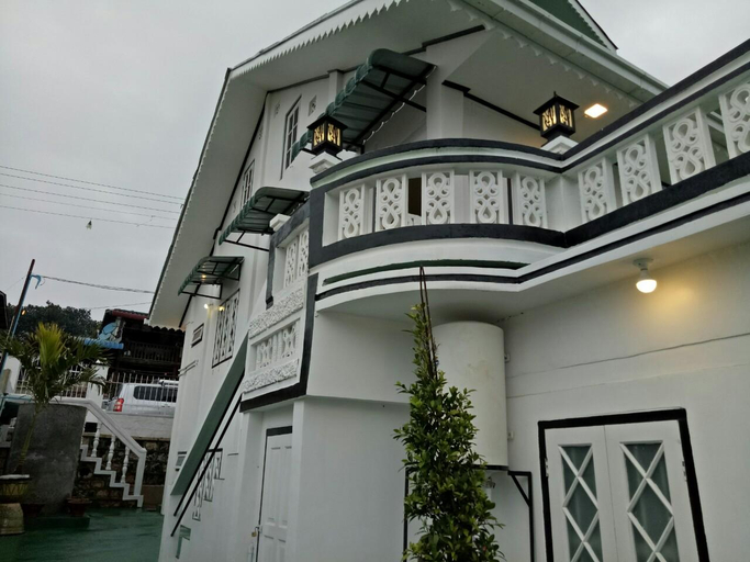 Interior view, Genesis Motel, Taunggye