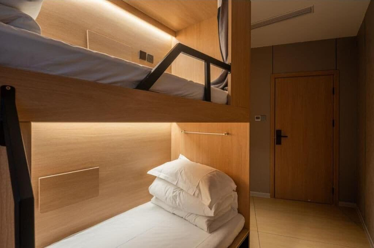 Room 4, Demba international Youth Hotel, Shanghai