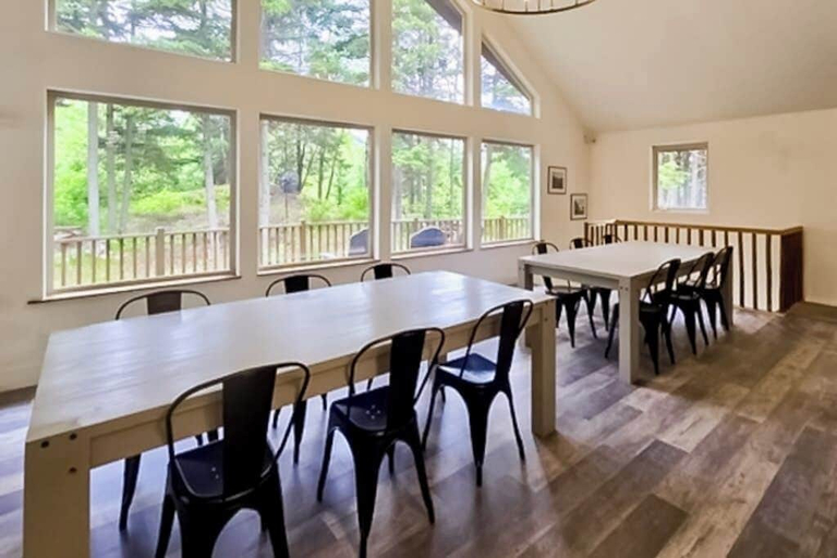 Interior 2, Newly Remodeled Girdwood Estate for Large Groups, Anchorage