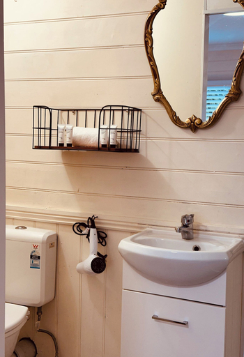 Bathroom 3, Stonez Boutique Accommodation, Hepburn - West