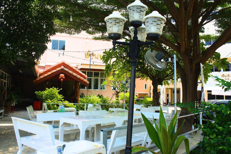 Food & Drinks, Ban Bua Resort & Hotel, Muang Khon Kaen