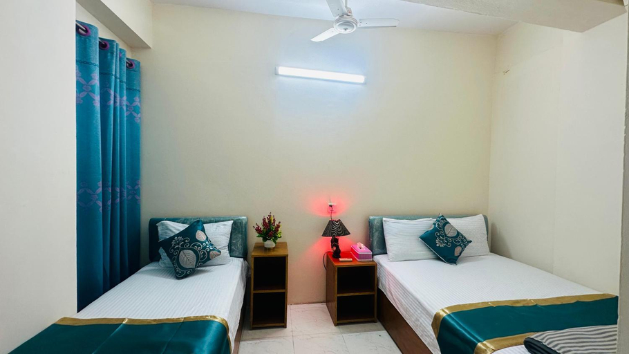 4, Dhanmondi Lake View Hotel, Dhaka