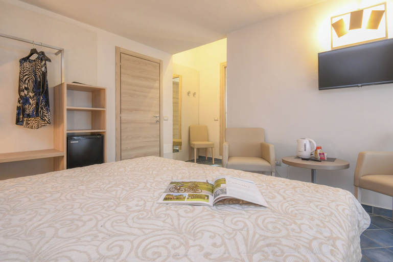 Bedroom 3, Hotel Riel, Brescia