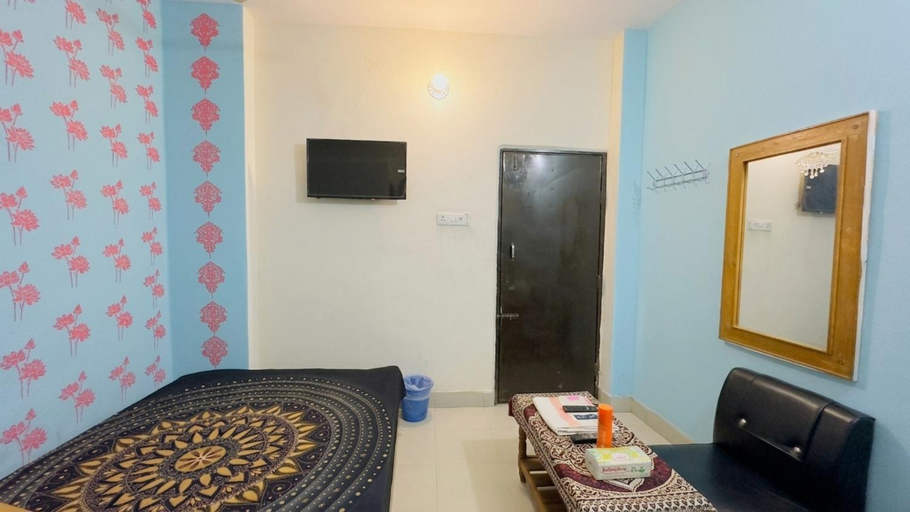 Others 3, Hotel Rongdhanu Residential, Dhaka